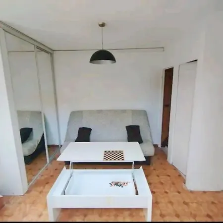 Apartamento In With Parking And Private Garden Saint-Laurent-du-Var