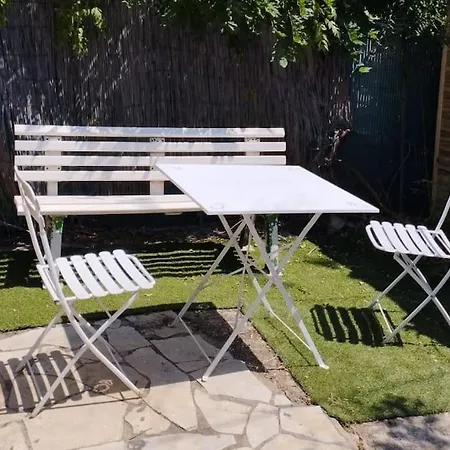 Apartamento In With Parking And Private Garden Saint-Laurent-du-Var
